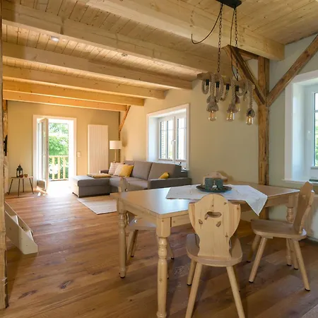 Ferienhof-eiderdeich Hertha Delve